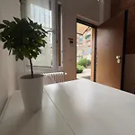 Appartement Loreto Blue House Di Design Vicino Metro Milaan